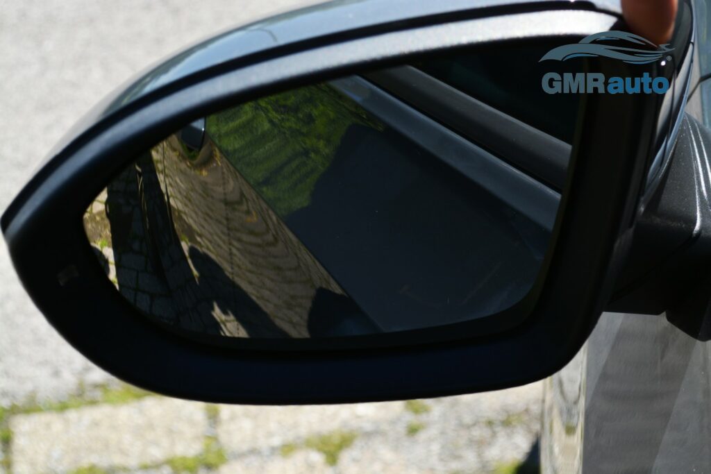 Volkswagen Golf 8ª serie Variant 1.0 eTSI EVO DSG Life