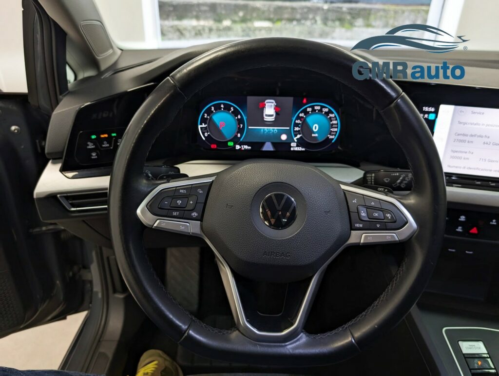 Volkswagen Golf 8ª serie Variant 1.0 eTSI EVO DSG Life