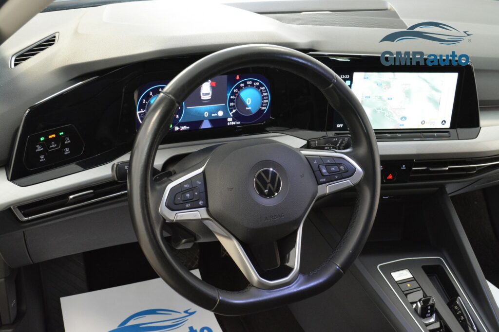 Volkswagen Golf 8ª serie Variant 1.0 eTSI EVO DSG Life
