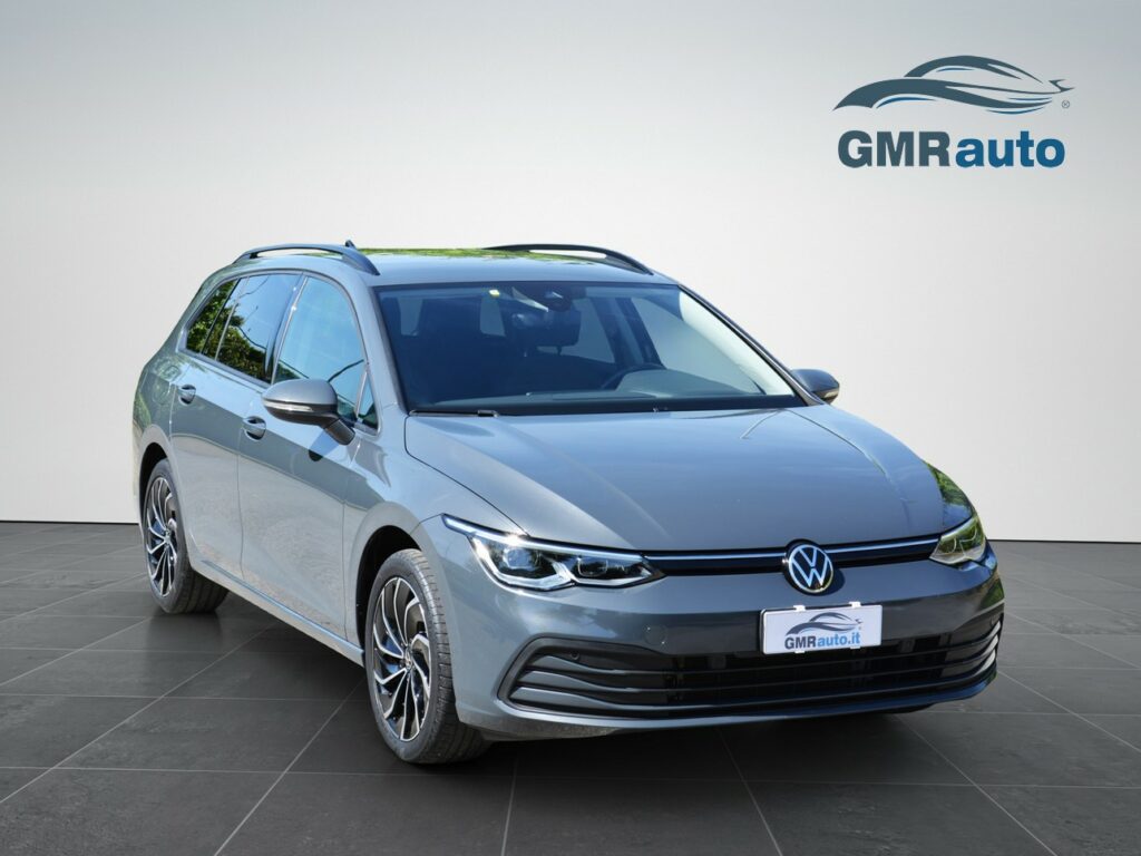 Volkswagen Golf 8ª serie Variant 1.0 eTSI EVO DSG Life