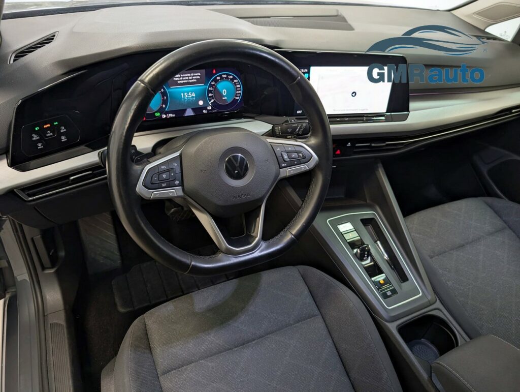 Volkswagen Golf 8ª serie Variant 1.0 eTSI EVO DSG Life