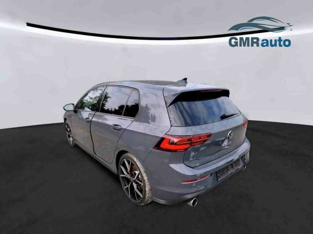 Volkswagen Golf GTI Golf 2.0 TSI GTI DSG PERFORMANCE