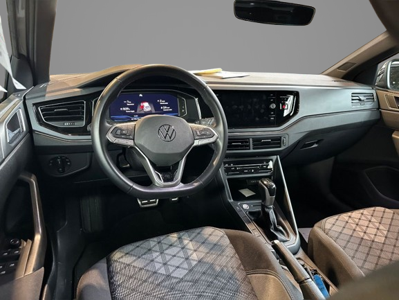 VOLSKWAGEN TAIGO R-LINE Automatico Full Optionals 110cv