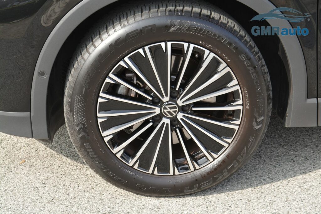 Volkswagen Tiguan Edition Plus 2.0 TDI DSG camera 360° PREZZO REALE