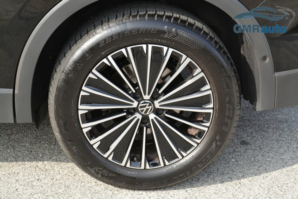 Volkswagen Tiguan Edition Plus 2.0 TDI DSG camera 360° PREZZO REALE