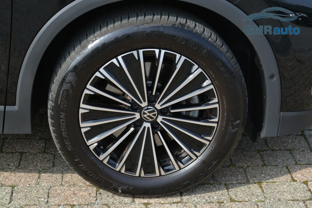 Volkswagen Tiguan Edition Plus 2.0 TDI DSG camera 360° PREZZO REALE