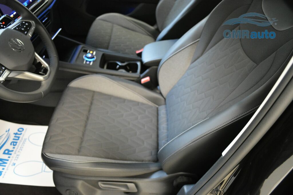 Volkswagen Tiguan Edition Plus 2.0 TDI DSG camera 360° PREZZO REALE