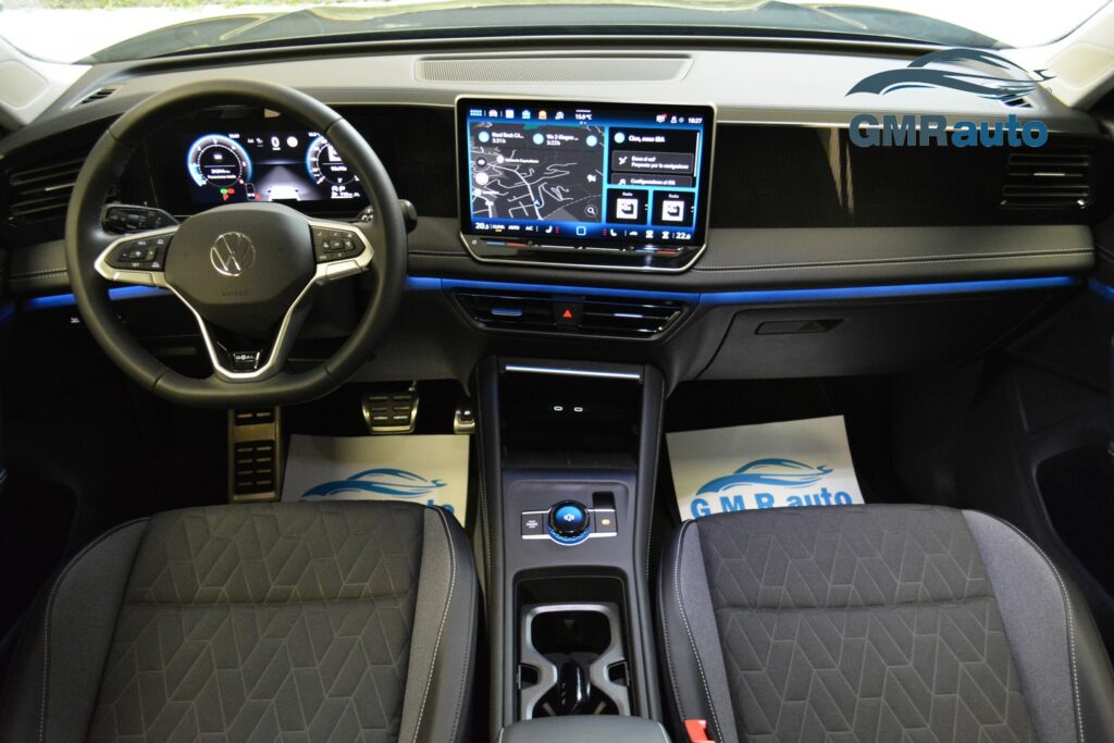 Volkswagen Tiguan Edition Plus 2.0 TDI DSG camera 360° PREZZO REALE