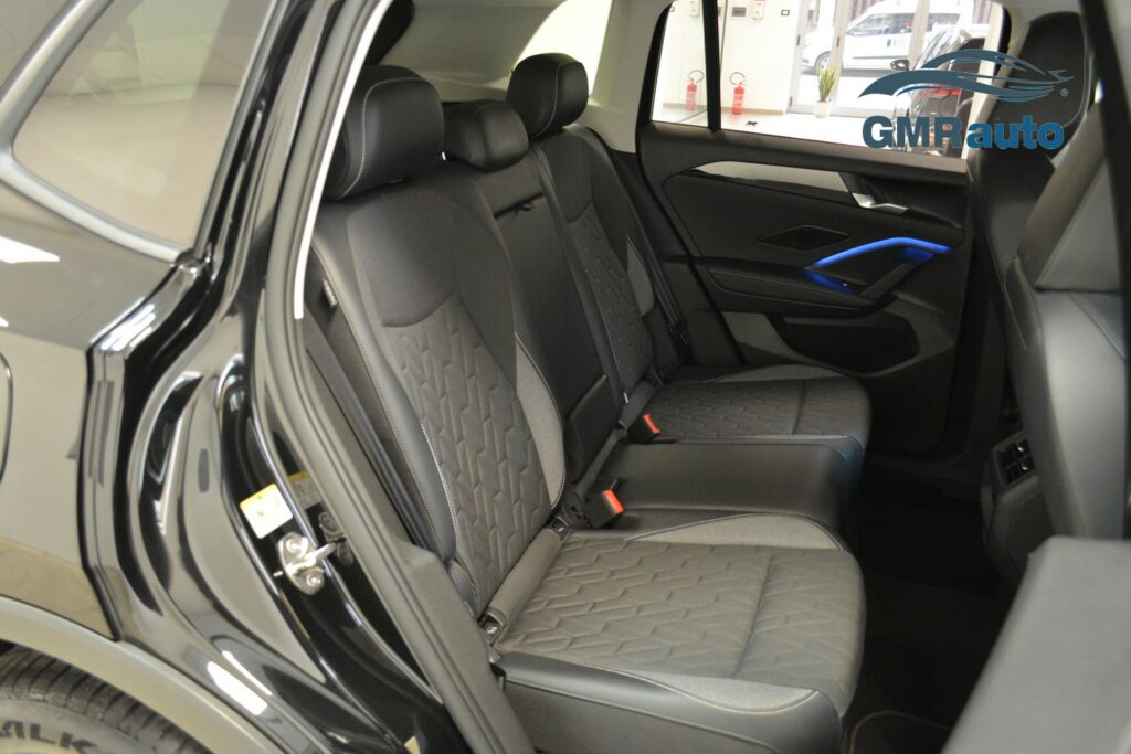 Volkswagen Tiguan Edition Plus 2.0 TDI DSG camera 360° PREZZO REALE