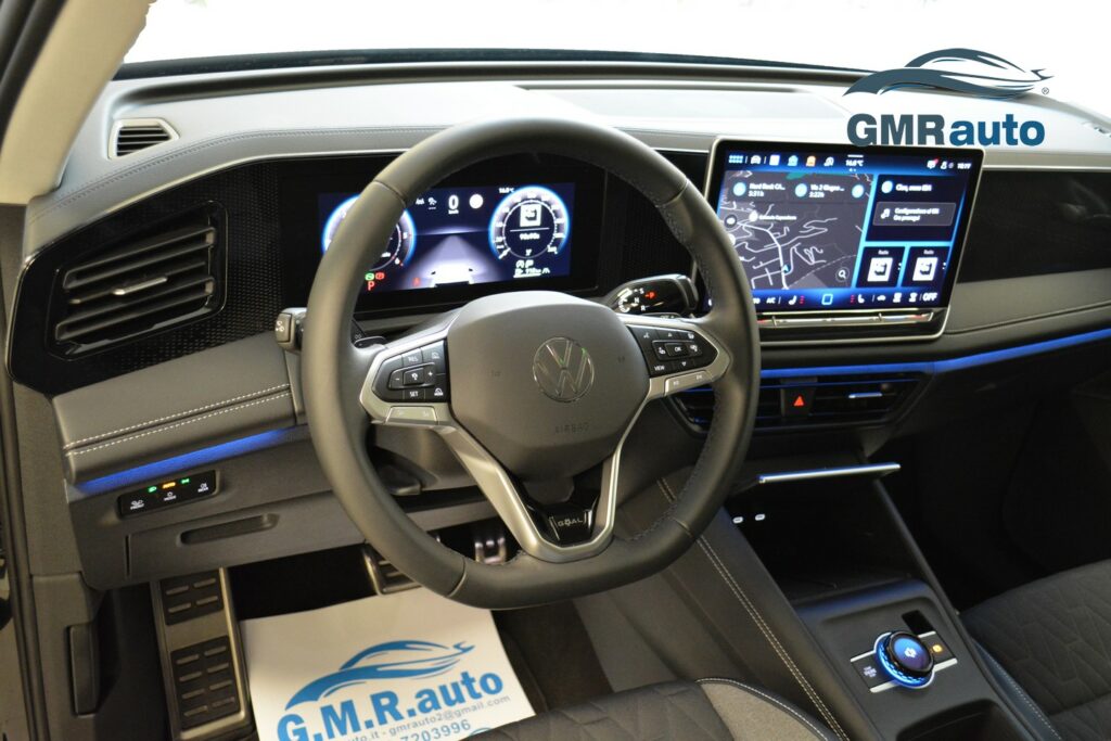 Volkswagen Tiguan Edition Plus 2.0 TDI DSG camera 360° PREZZO REALE