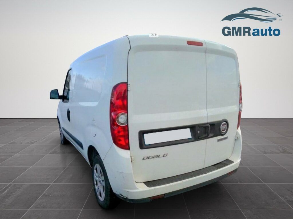 Fiat Doblo 1.6 mtj 105 cv 3POSTI vano di carico rivestito PREZZO REALE