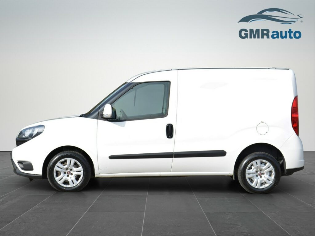 Fiat Doblo 1.6 mtj 105 cv 3POSTI vano di carico rivestito PREZZO REALE