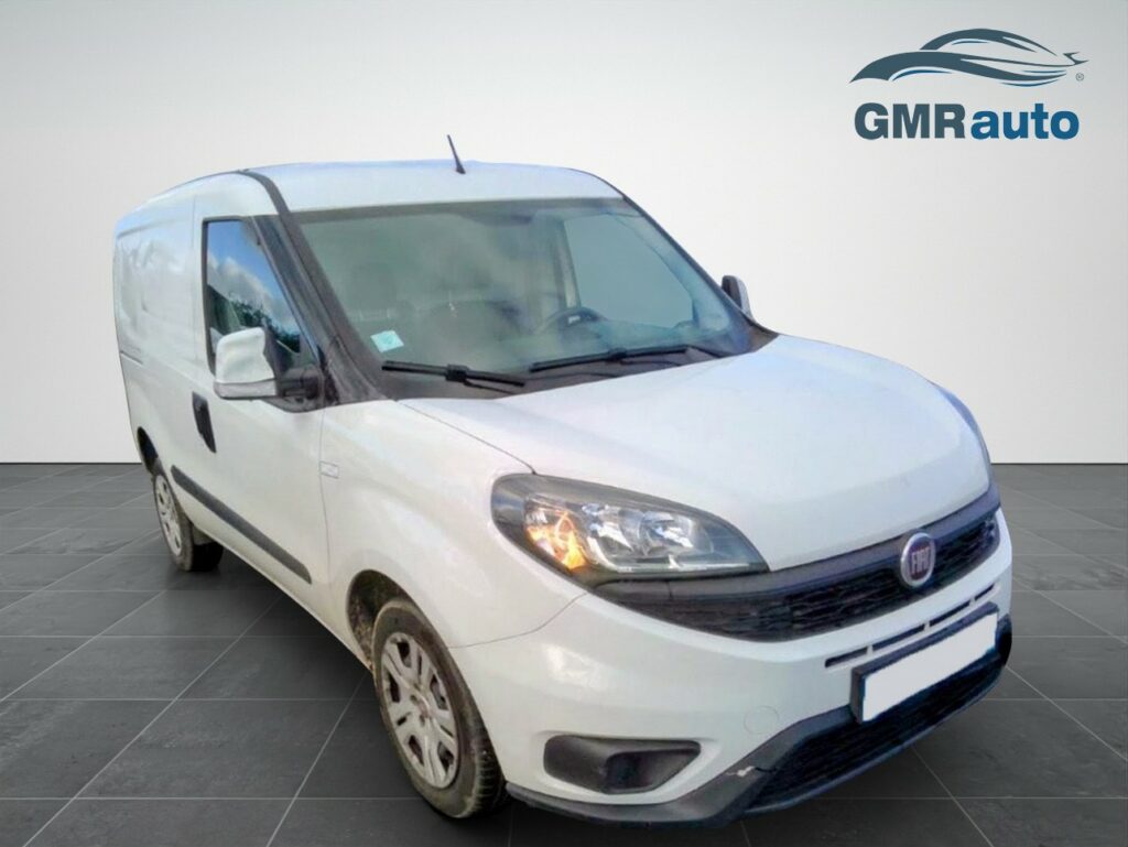 Fiat Doblo 1.6 mtj 105 cv 3POSTI vano di carico rivestito PREZZO REALE