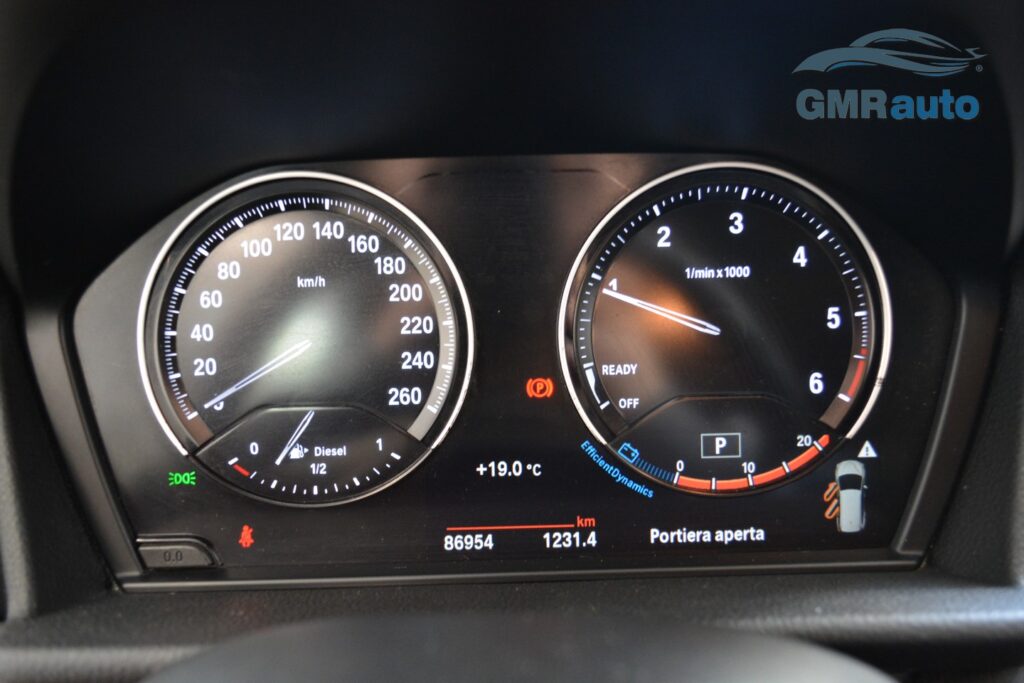 BMW SERIE 2 GRAN TOURER 216d Advanced Business 7 posti