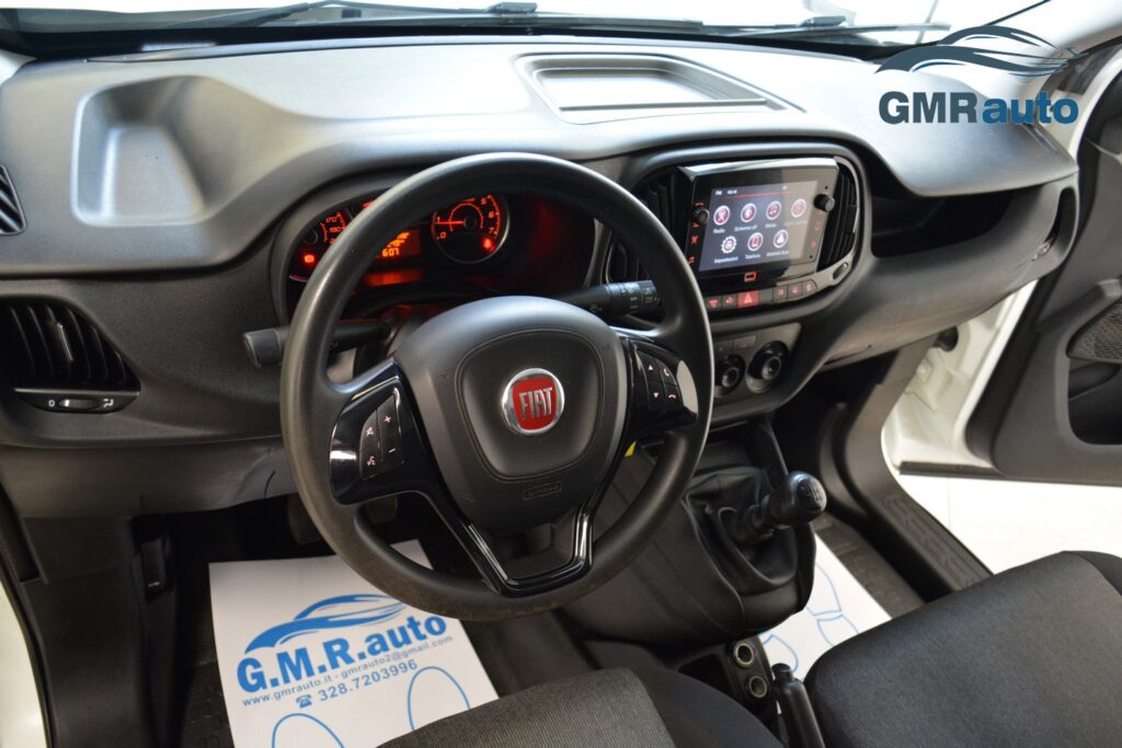 Fiat Doblò Cargo 1.6 Multijet 105CV – 3 Posti – 2023 – 68.983 km        PREZZO REALE