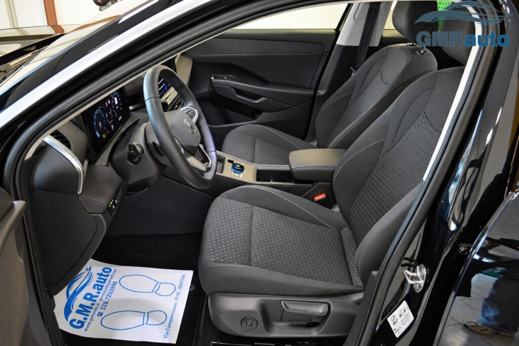Volkswagen T-Roc Life 1.5 eTSI 116 CV DSG – Navigatore – Winter Pack- PREZZO REALE NO VINCOLI!!
