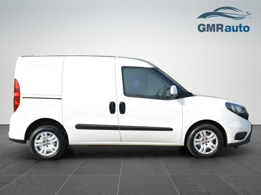 Fiat Doblò Cargo 1.6 Multijet – 105CV – 3 Posti – RETROCAMERA - IN ARRIVO A BREVE