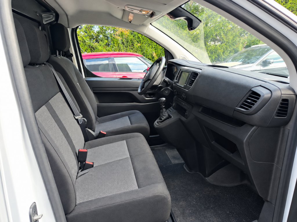 Opel Vivaro 1.5 Diesel 120 CV S&S M Furgone Enjoy -PREZZO REALE SENZA VINCOLO DI FINANZIAMENTO